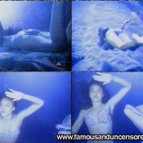 Jessica Alba Flipper Flipper Beautiful Celebrity Sexy Nude Scene