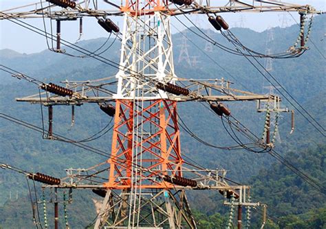 Eglas Are Superior Choice To Shield Wire For Most Transmission Lines