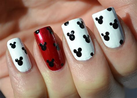 Manicura Inspirada En Mickey Mouse Ideas Y Material Gratis Para Fiestas Y Celebraciones Oh My