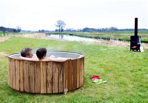 Wood Fired Hot Tub Iconic Dutchtub Heats Organically