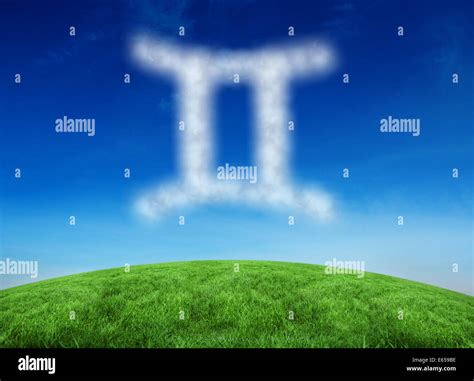 Gemini Star Sign Hi Res Stock Photography And Images Alamy