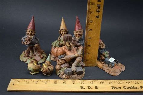 7 Tom Clark Gnome Figures Bhd Auctions