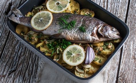 Fisch Im Backofen Mit Kartoffeln Rezept Zutaten Zubereitung