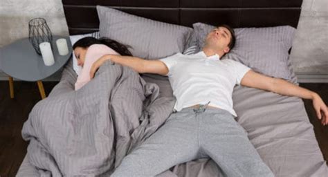 10 Bedroom Habits That Will Eventually Ruin The Relationship