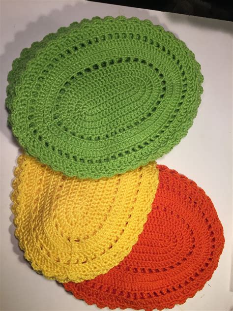 Oval placemats 3mm thick vegan felt place mats sets. Vintage Oval Placemats Hand Crocheted Acrylic Yarn 8 Green ...