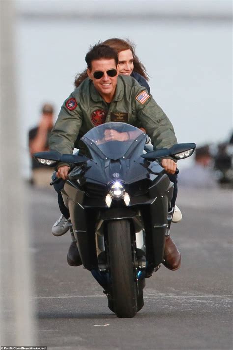 Top Gun Maverick Tom Cruise Top Gun Maverick Motorcycle