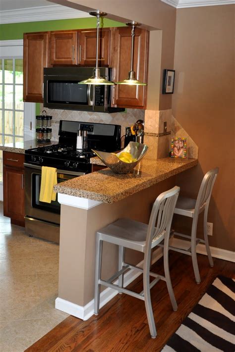 Kitchen islands bar height or counter height eastwood homes. Small Kitchen Design Ideas South Africa With White Wood ...