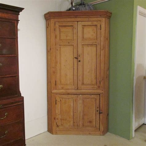 Pine Corner Cabinet Design For Home
