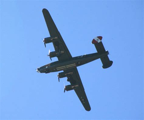 Fileb 24 Bomber Overhead Wikimedia Commons