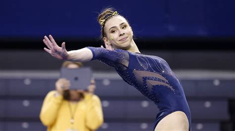 Michigans Natalie Wojcik Wins ‘heisman Trophy Of Ncaa Gymnastics