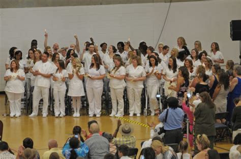 Mwcc Graduates Join The Nursing Profession In 2017 Traditional Pinning