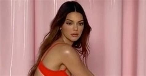Kendall Jenner Accused Of Ridiculous Photoshop Fail In Red Hot
