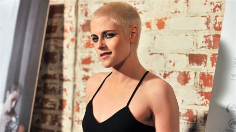 Kristen Stewart Gets Buzz Cut