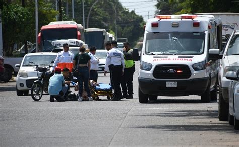 Un Lesionado Deja Choque Entre Auto Y Moto En Los Mochis