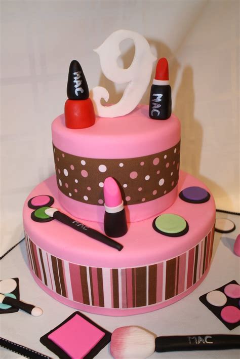 See more ideas about makeup birthday cakes, cupcake cakes, make up cake. Make Up girl cake | This cake was made for my daughters 9th … | Flickr