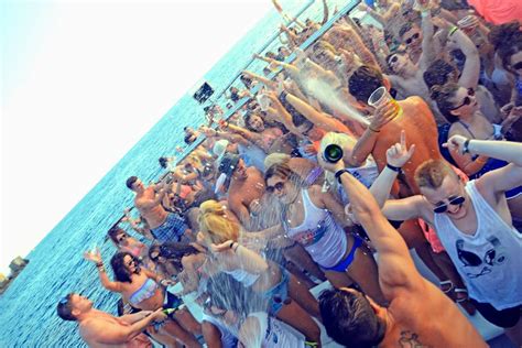 Sunset Booze Cruise Magaluf 2024 Book Now Boat Party Tickets