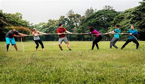 5 Fun Team Building Activities That Your Employees Will