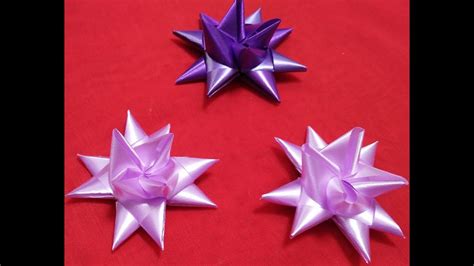 Contohnya ornamen bola natal dengan bahan crochet , bola kertas atau origami sampai bola yang dibentuk dari bunga atau kayu kering. kreasi dari pita jepang - YouTube