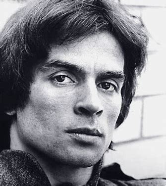 Initially, the producers of the muppet show had such difficulty casting guest stars that they had to call upon all their personal friends in the entertainment. Dance Quiz - Rudolf Nureyev - Dance Informa Magazine