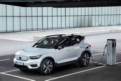 Първото електрическо Volvo Xc40 Recharge вече е и в България твоят