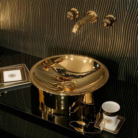 There is an option to have an led light inlay placed within some of the design to give the crystal a warm subtle glow. THG Paris Decorative Luxury Plumbing - Sklep z ...