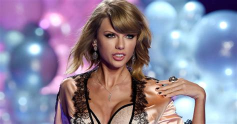 Taylor Swift Buys Her Own Porn Site Cbs Los Angeles