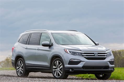 A Close Look At The 2017 Honda Pilot