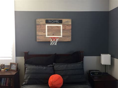 You can place the indoor basketball hoop anywhere in your house ranging from backyard, garage, bedroom, office, and the list goes on. Rustic basketball hoop made from reclaimed wood ...