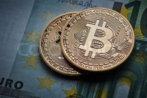 Bitcoin (btc) ist der name sowie die größte einheit der mutter aller kryptowährungen. Gold coin Bitcoins, and Euro banknote. ... | Stock image ...