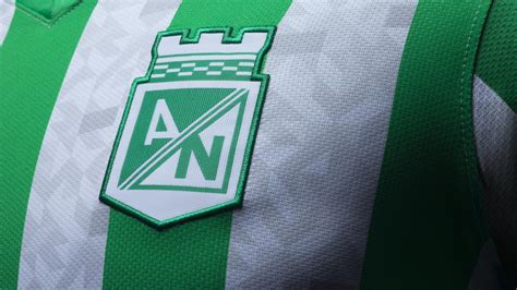 Una cucuteña sería la nueva novia de james. Nike Unveils 2014-15 Atlético Nacional Football Kit - Nike ...