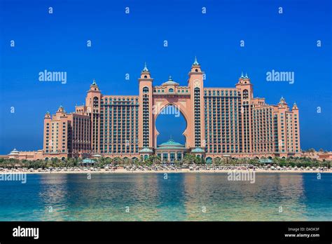 United Arab Emirates Uae Dubai City Jumeirah Palm Jumeirah Stock