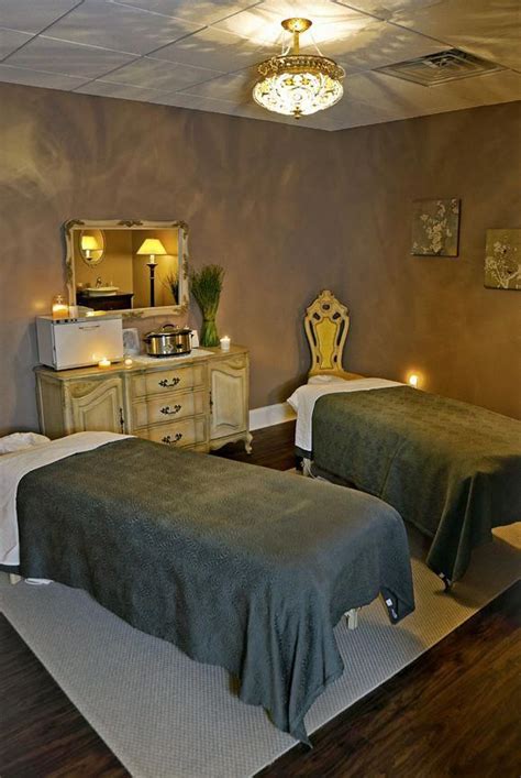 The Couples Massage Room In The Spa At Plum Salon And Spa In Lancaster Pa