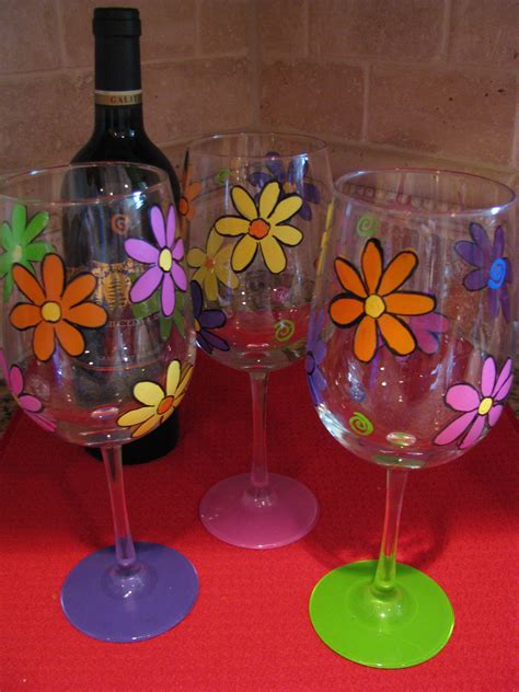 Simple Flower Design On Wine Glasses Each Base A Different Color So U Know Which Glass Is Yours