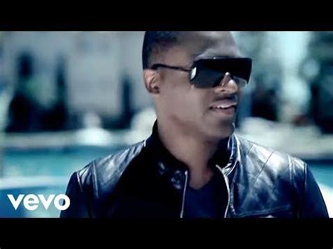 The main highlighted design elements are the two hearts with smaller elements on the finger tips to complete the look. Taio Cruz - Break Your Heart (UK Version) - YouTube https ...