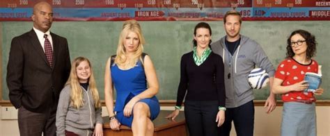 Bad Teacher Canceled Renewed Tv Shows Tv Series Finale