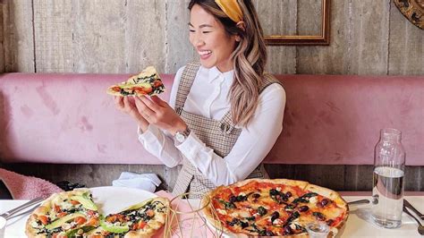 5 Toronto Food Bloggers You Should Be Following Right Now Curated