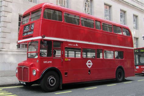 British Pm Hails Double Decker Bus Order For Mexico Business And Finance Business Recorder