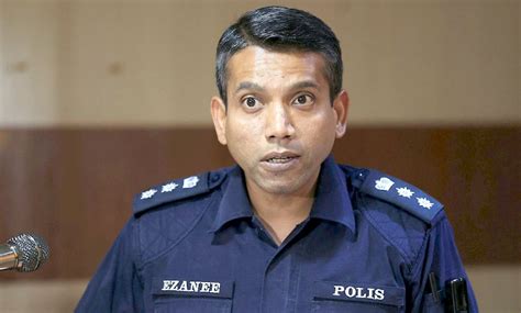 Comm nik ezanee mohd faisal became the talk of the town after he personally lent his hand to a poor mother who was caught shoplifting fever relief pads and food for her kids. Cops Arrest Man for Online Harassment of DAP Reps — The ...