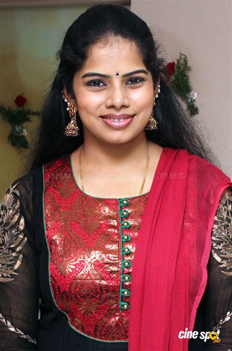 Deepa Venkat Tv Serial Actressanchorsnews Readers Pinterest