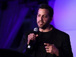 David Blaine's Magic: 3 Awesome Tricks by the Renowned Illusionist ...