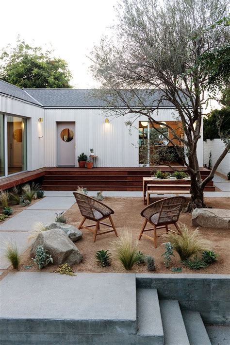 My House An Architect Couples Playful Courtyard Home In Los Angeles