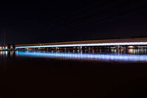 Light Rail Bridge Over Tempe Town Lake 3 Located In Temp Flickr