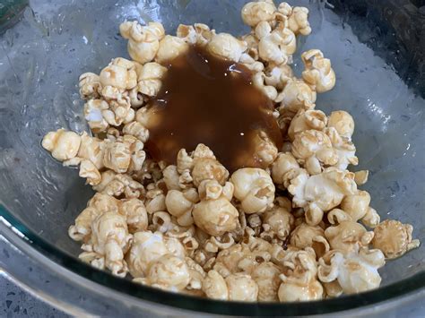 Chocolate Drizzled Caramel Popcorn Recipe Wonderland