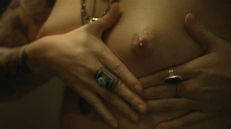 Hemlock Grove Nude Telegraph