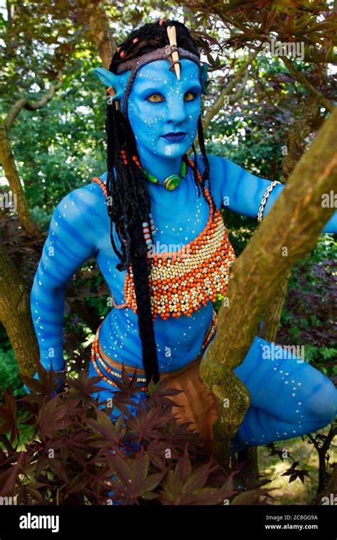 Geek Art Bodypainting Und Transforming Avatar Fotoshooting Mit Sarah