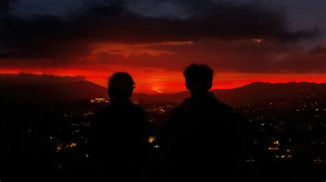 Couple Silhouette In Dark Sunset Wallpaperhd Love Wallpapers4k