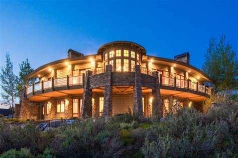 Mountain Homes Are Taking Luxury Living To New Heights