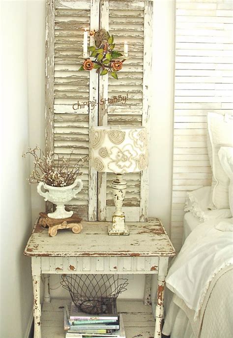 Shabby chic is all about lightly worn linens, laces, and eyelet laces. 35 Best Shabby Chic Bedroom Design and Decor Ideas for 2017