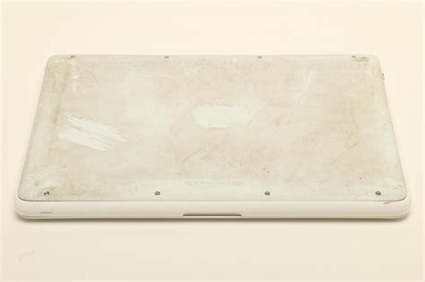 13 Macbook Laptop In White Ebth