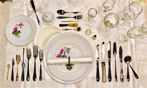 Dining Etiquette Self Test Revise Your Table Manners The Epoch Times